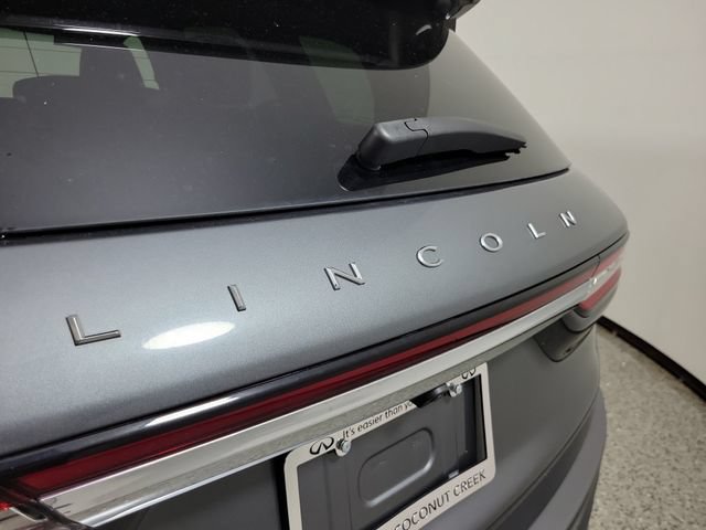 Used 2023 Lincoln Corsair FWD image 4