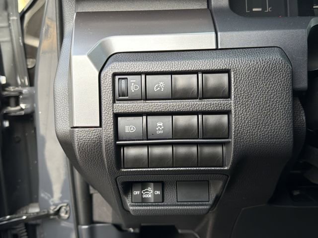 Used 2024 Toyota Tacoma SR5 image 23