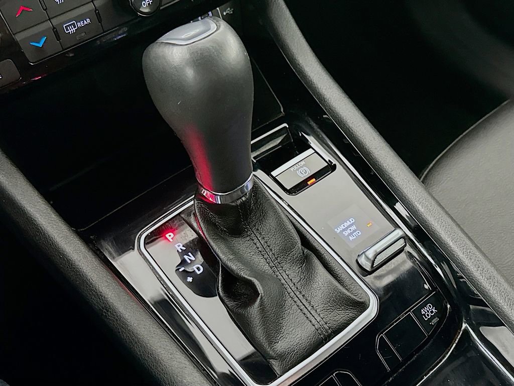 Used 2024 Jeep Compass Limited image 25