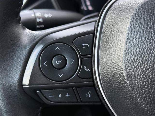 Certified 2025 Toyota Corolla XSE FWD image 23