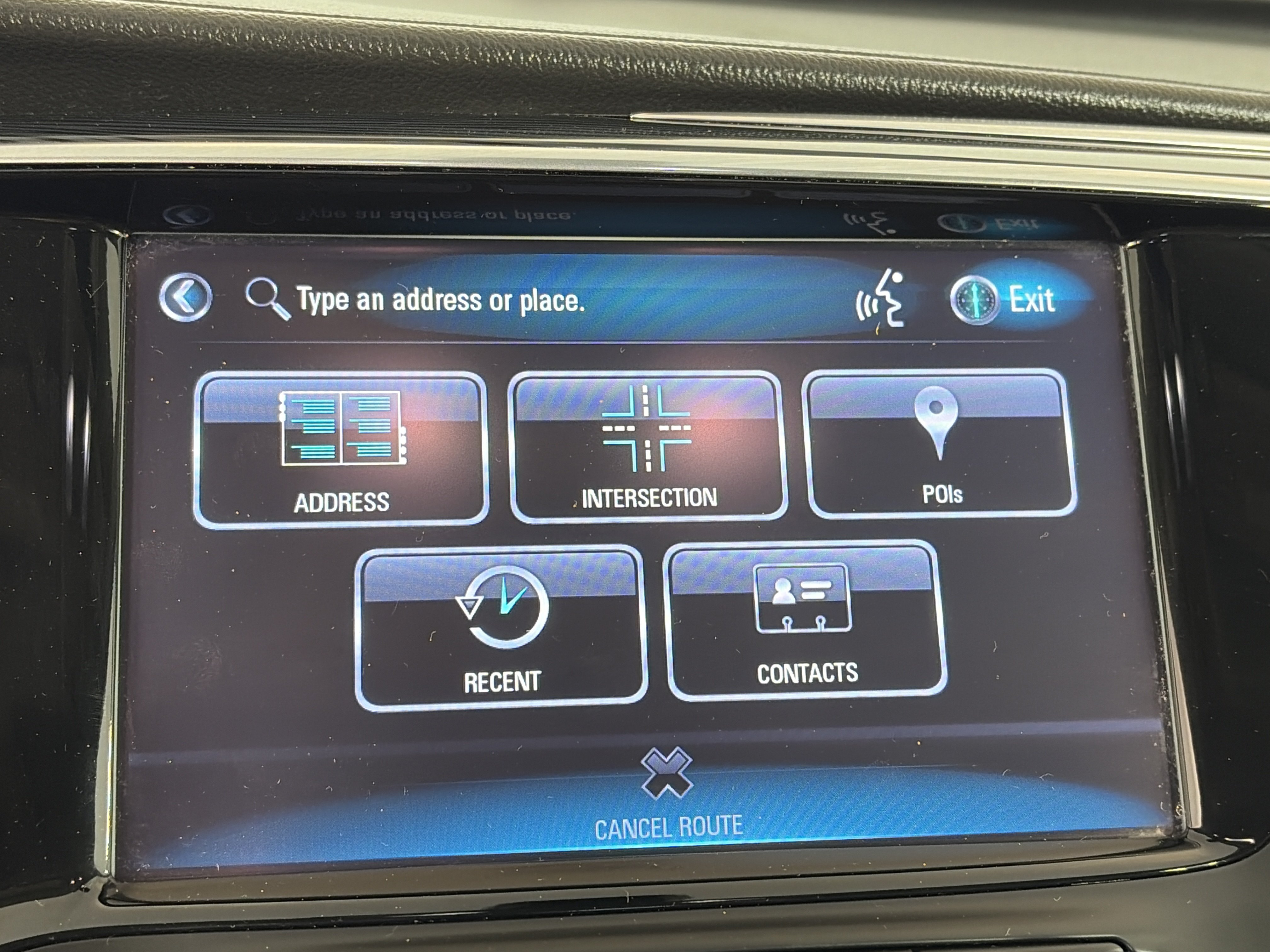 Used 2017 Buick Envision Essence AWD/4WD image 23