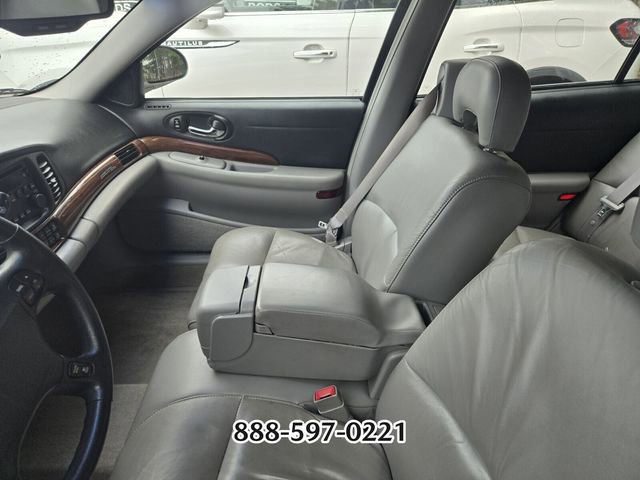 Used 2004 Buick Le Sabre Custom FWD image 2