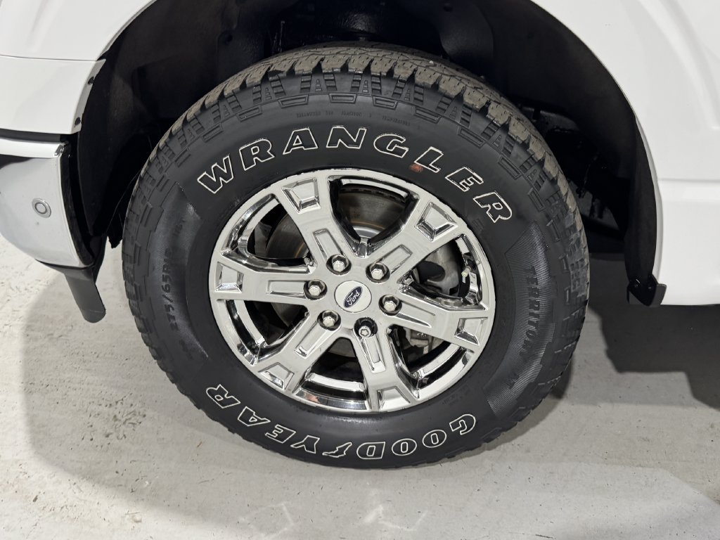 Used 2021 Ford F150 Lariat w/ Equipment Group 502A High AWD/4WD image 9