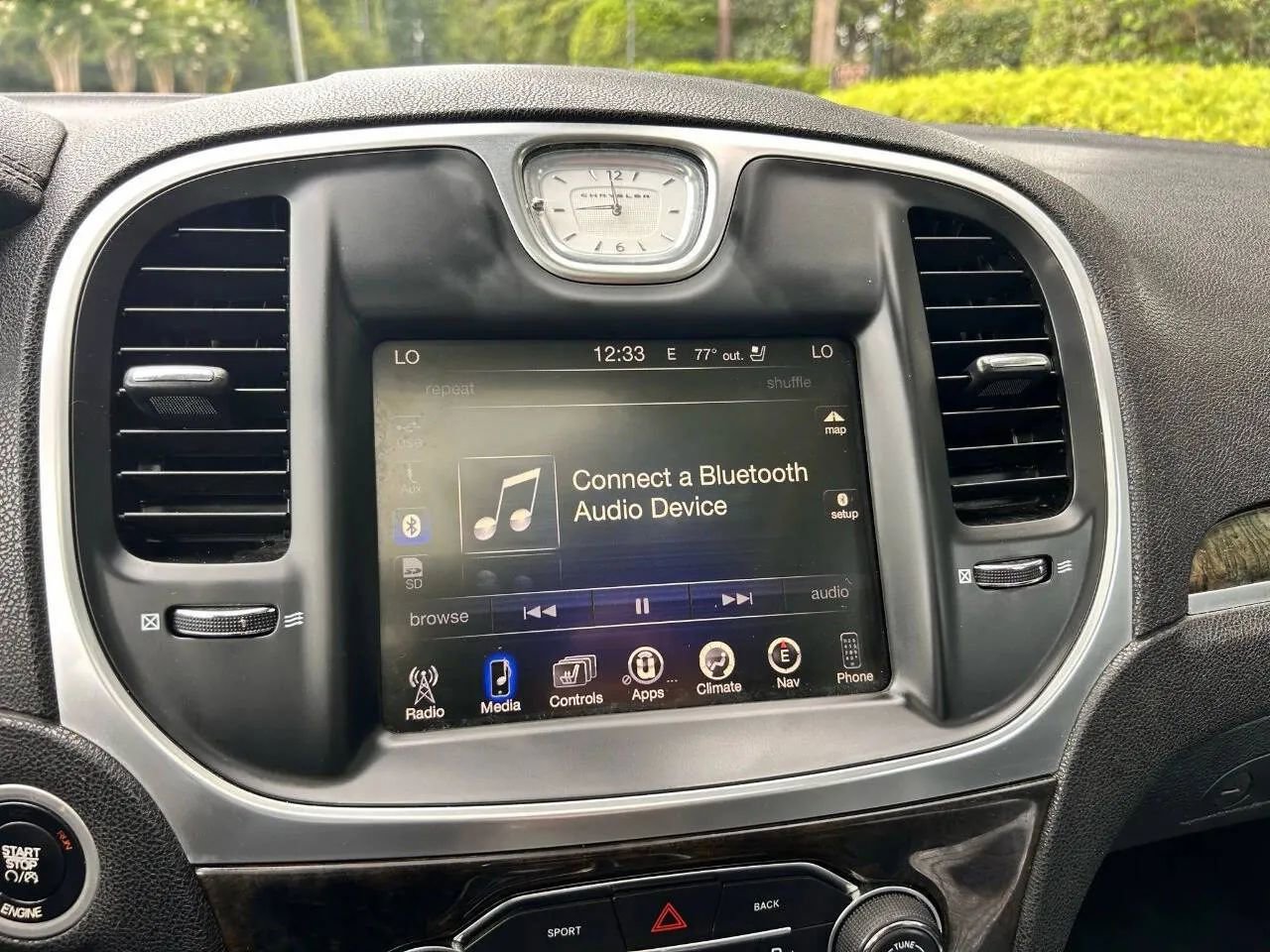 Used 2016 Chrysler 300 C w/ Safetytec Plus Group image 17