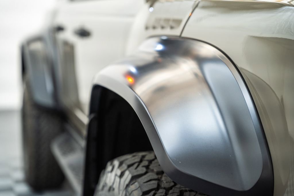 Used 2025 Ford Bronco Raptor AWD/4WD image 17