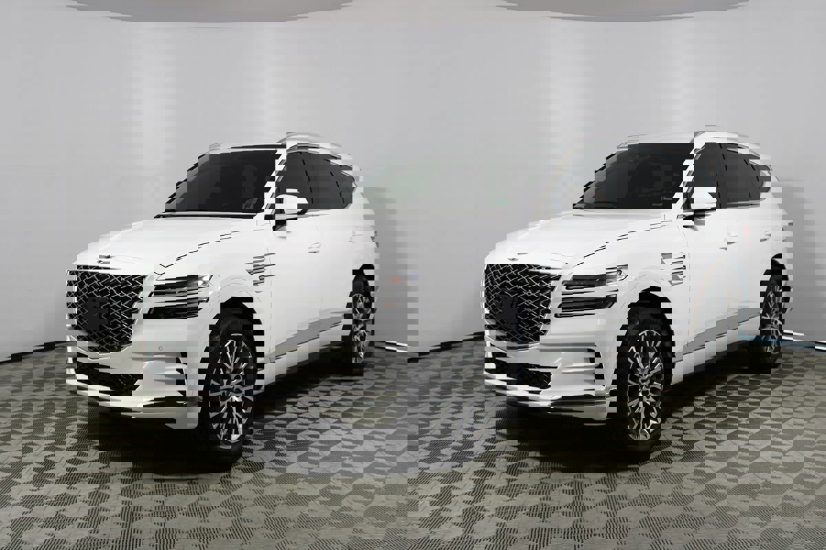 Used 2021 Genesis GV80 2.5T image 3