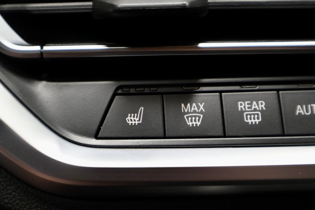 Used 2023 BMW 430i xDrive Convertible AWD/4WD image 5