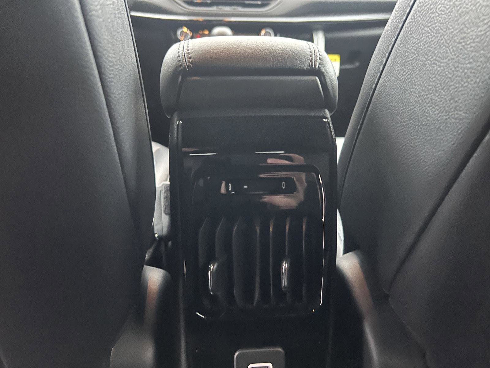 New 2026 Jeep Compass Latitude image 27