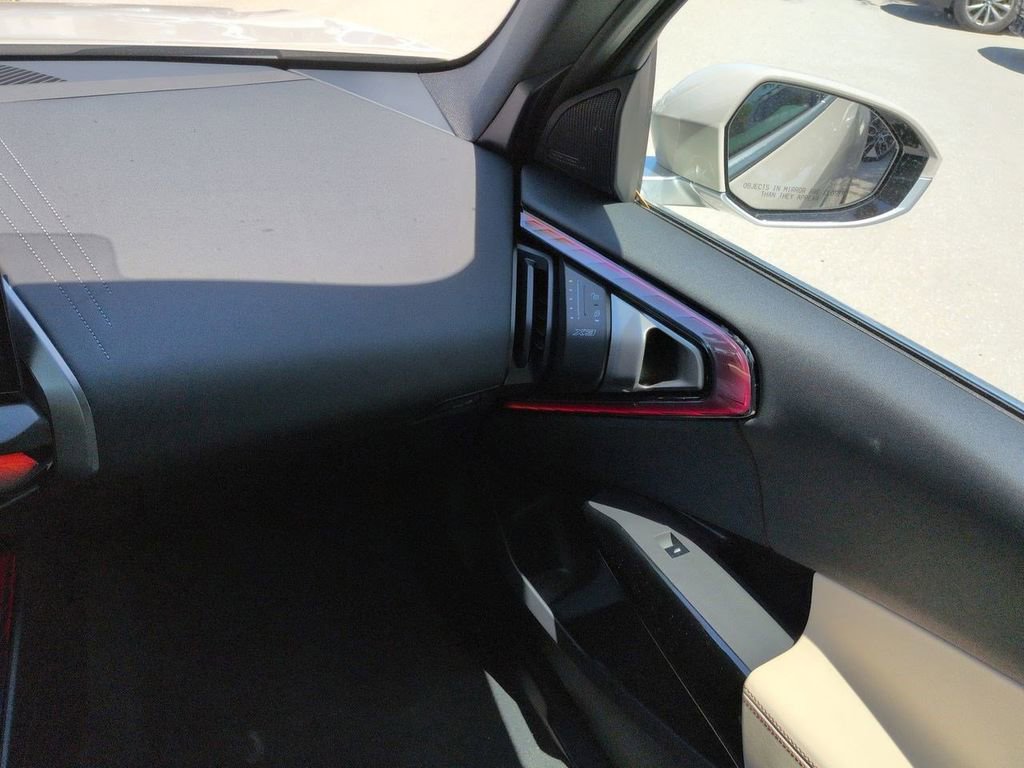 New 2026 BMW X3 xDrive30 w/ Premium Package image 17