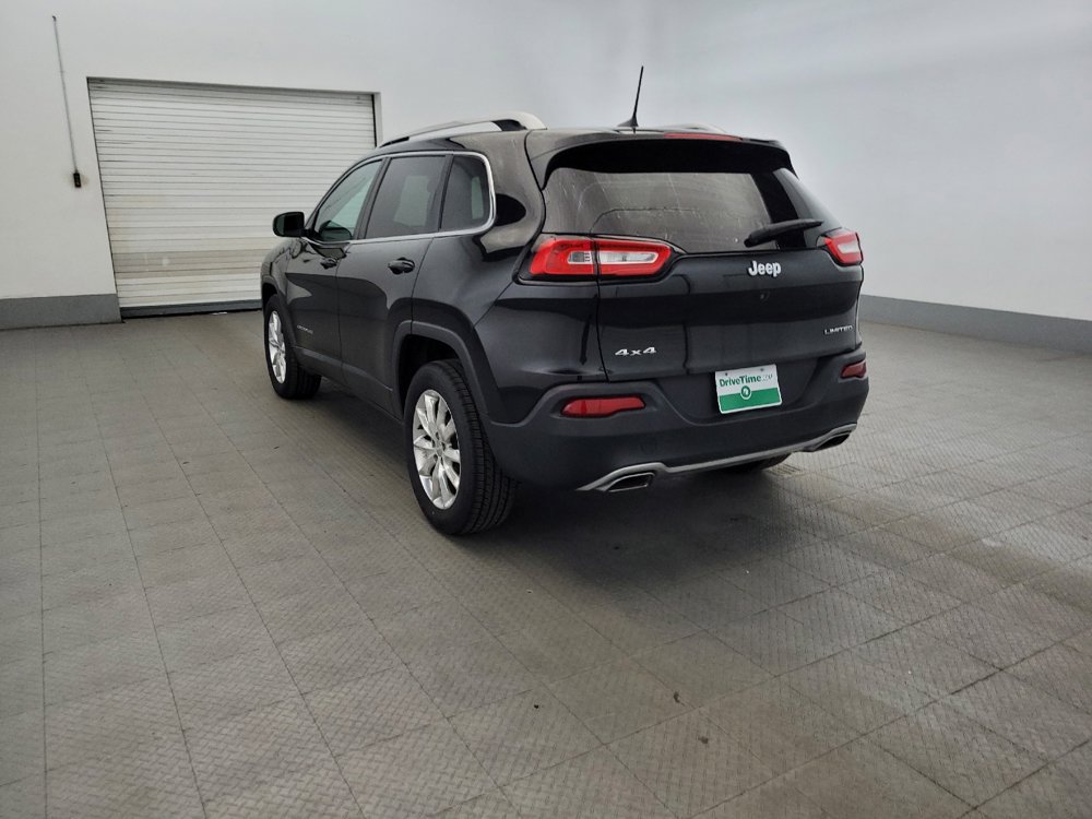Used 2016 Jeep Cherokee Limited AWD/4WD image 5