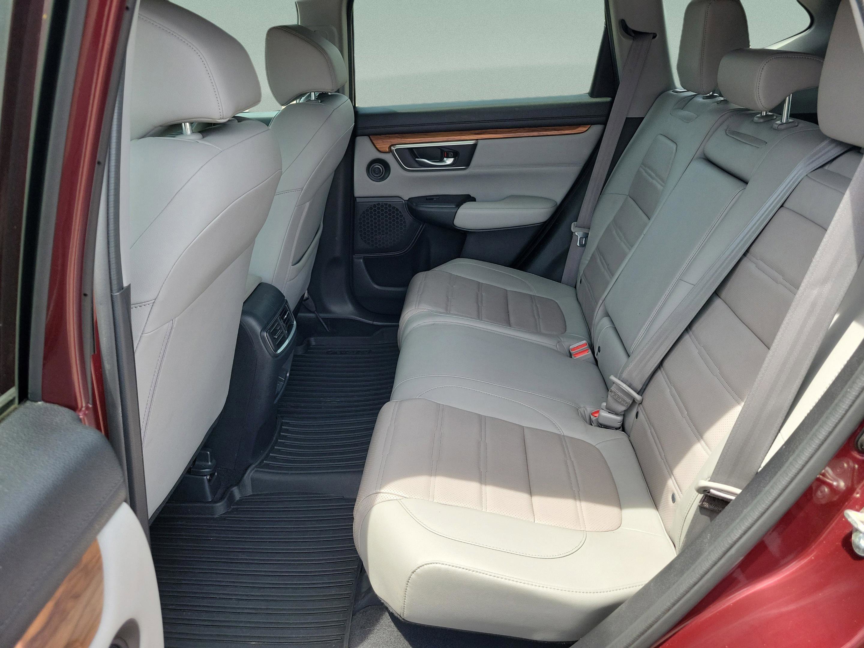 Used 2019 Honda CR-V Touring image 9