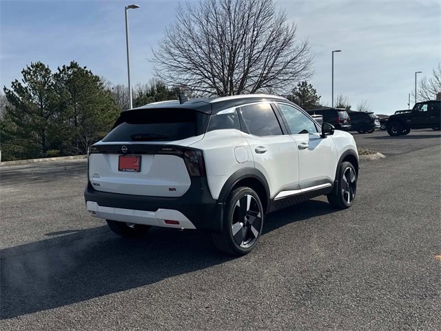 New 2026 Nissan Kicks SR w/ SR Premium Package image 4