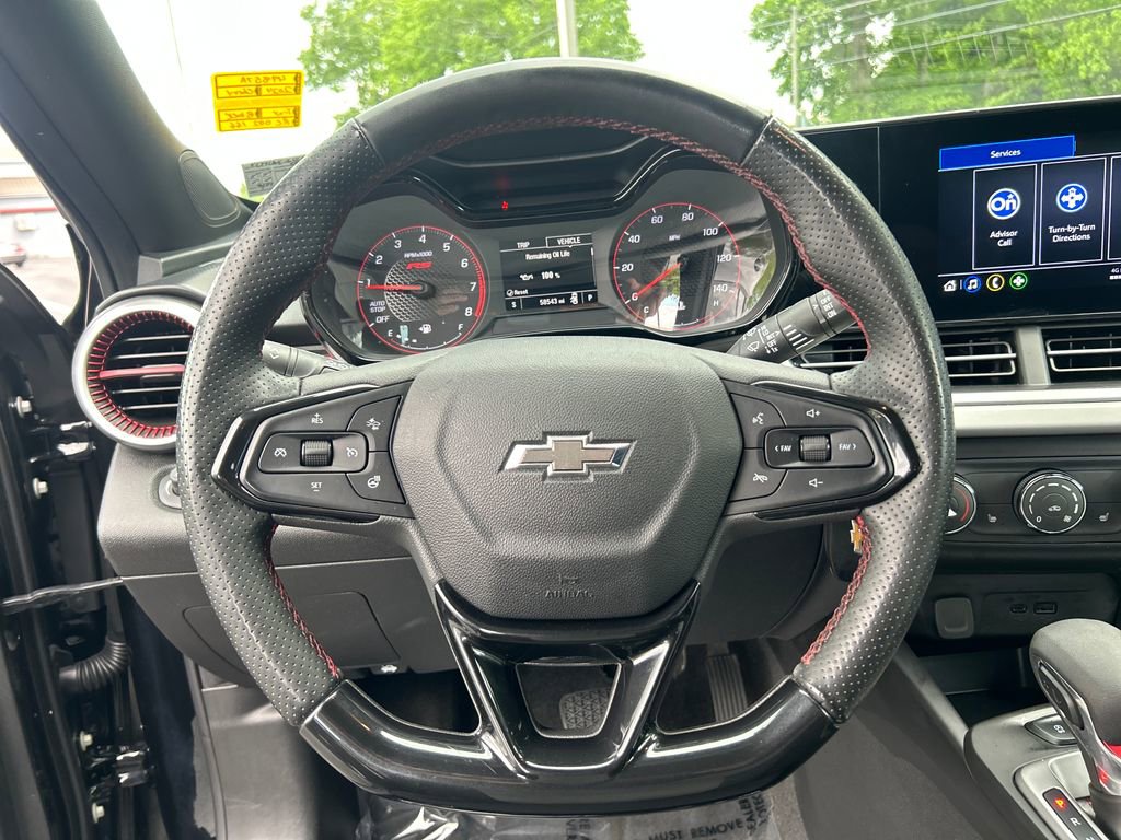Used 2024 Chevrolet Trax RS FWD image 23