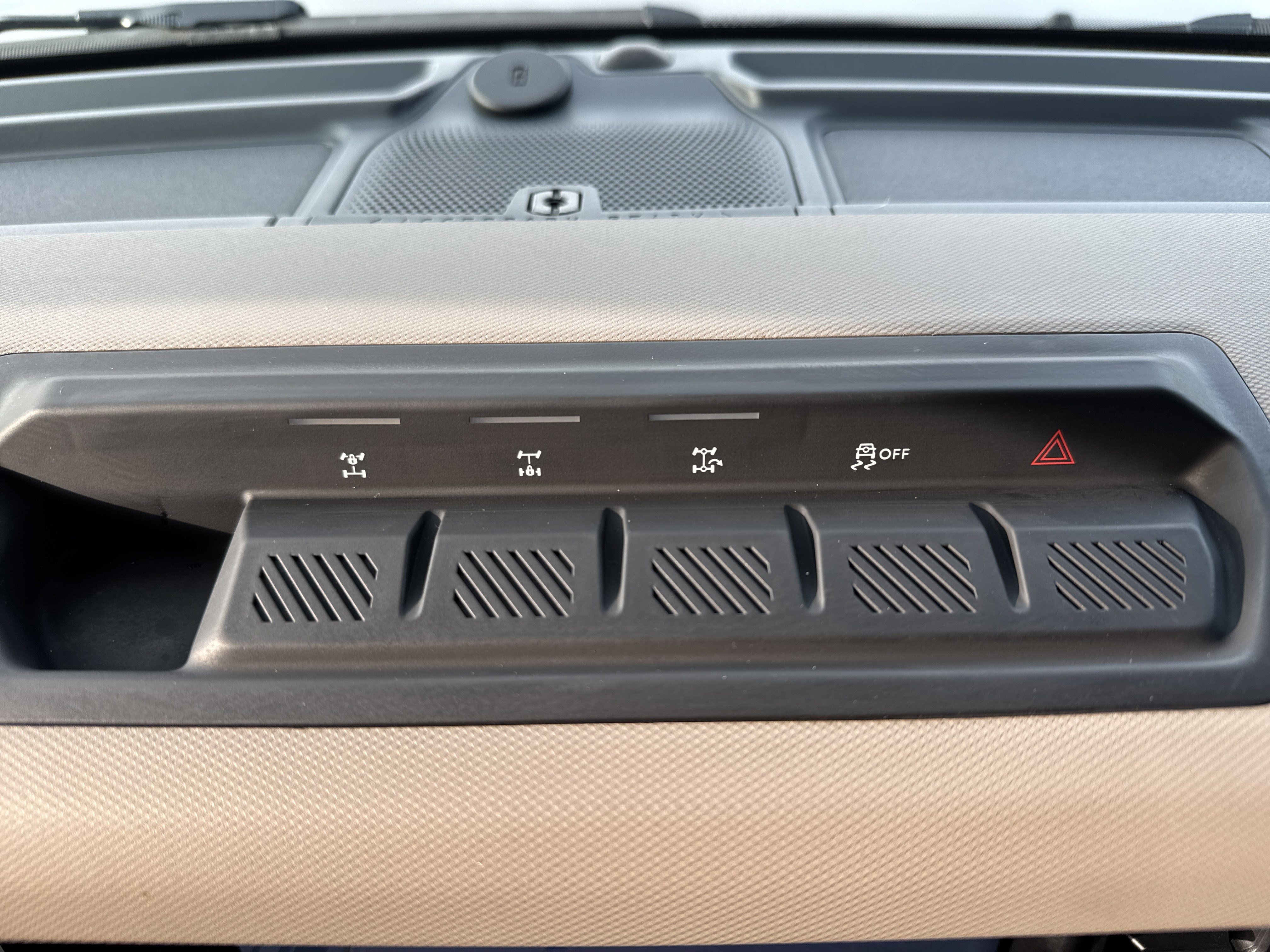 Used 2023 Ford Bronco Wildtrak image 26