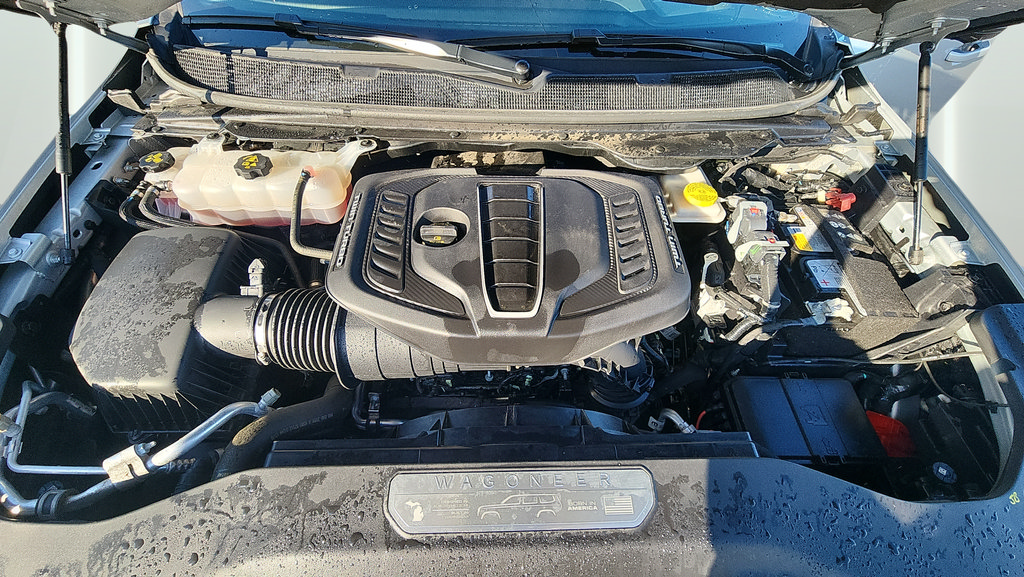 Used 2025 Jeep Grand Wagoneer L Series II Obsidian w/ Quick Order Packagew 28T AWD/4WD image 31