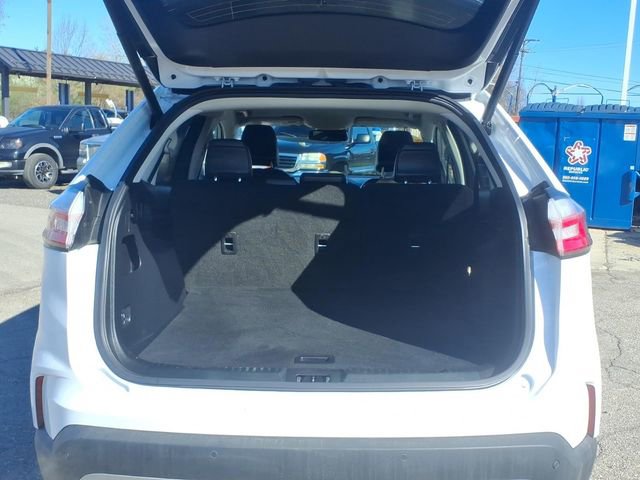 Certified 2023 Ford Edge SEL w/ Convenience Package AWD/4WD image 10