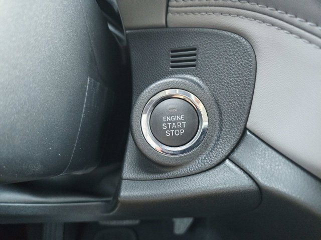 Used 2025 Subaru Legacy Premium AWD/4WD image 27