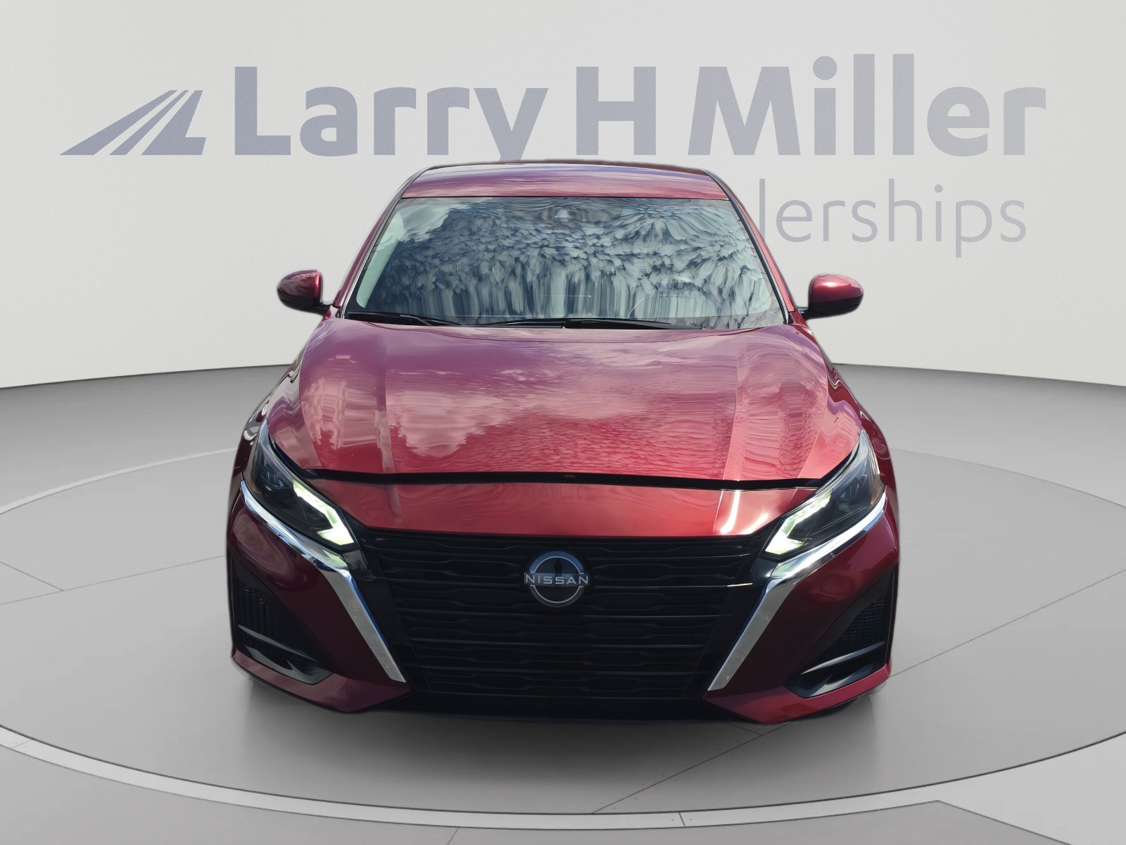 Used 2023 Nissan Altima 2.5 SV AWD/4WD image 8