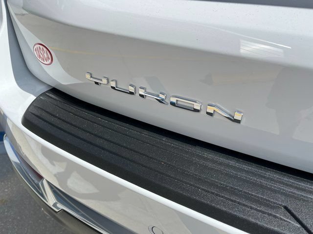 New 2026 GMC Yukon XL Denali w/ Sun & Power Step Package RWD image 6