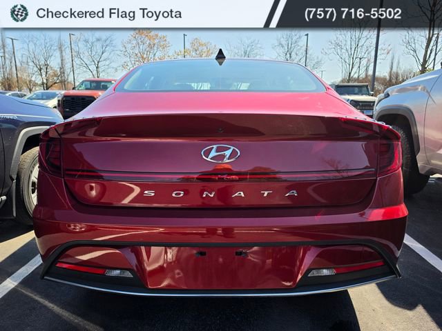 Used 2023 Hyundai Sonata SE w/ Cargo Package FWD image 5