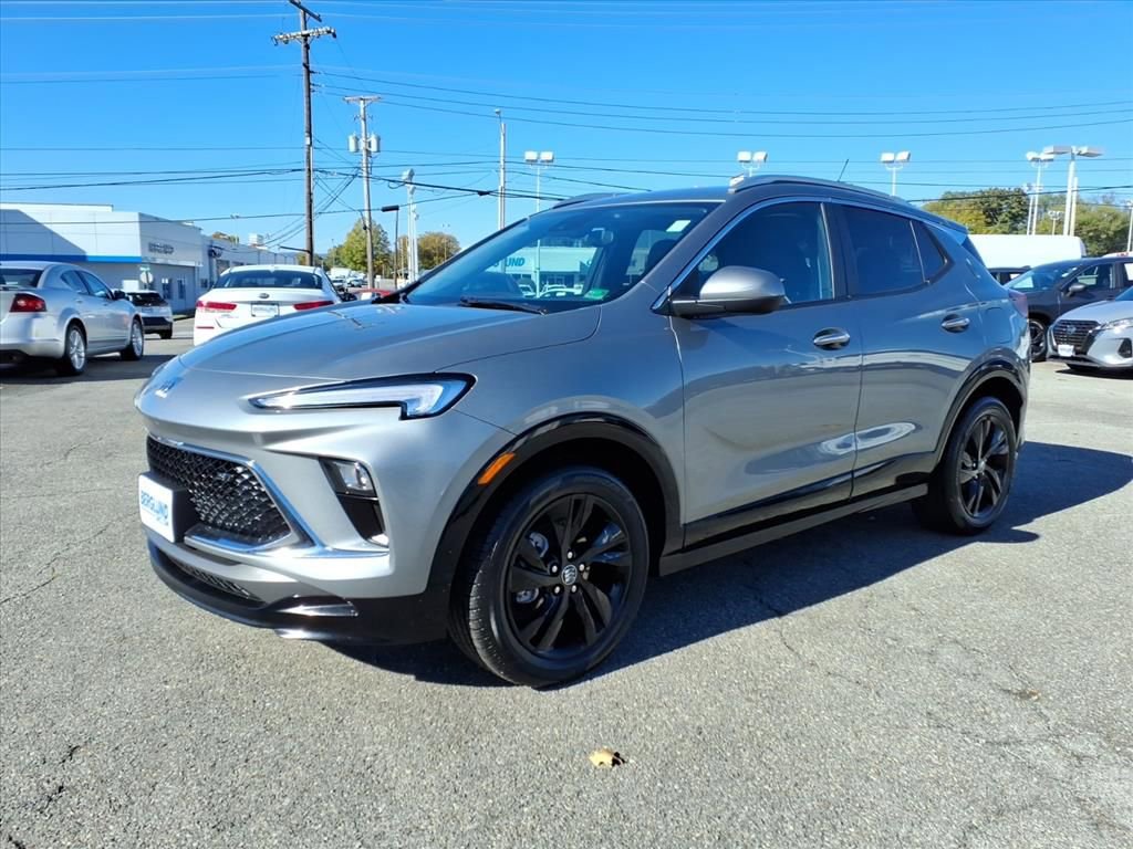 Used 2024 Buick Encore GX Sport Touring w/ Comfort Package image 8