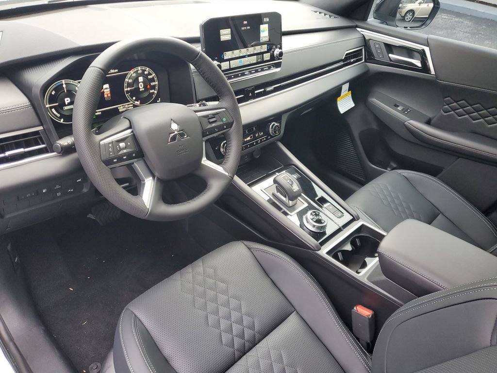 New 2025 Mitsubishi Outlander SEL Black Edition image 15