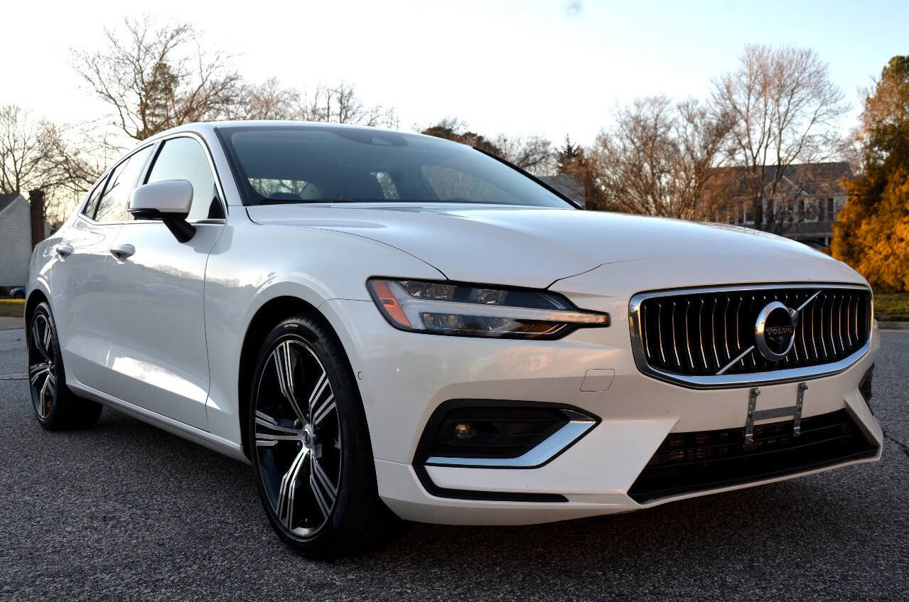 Used 2022 Volvo S60 B5 Inscription image 4