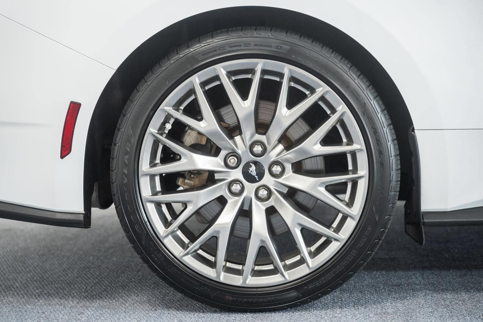 Used 2024 Ford Mustang GT Premium RWD image 21