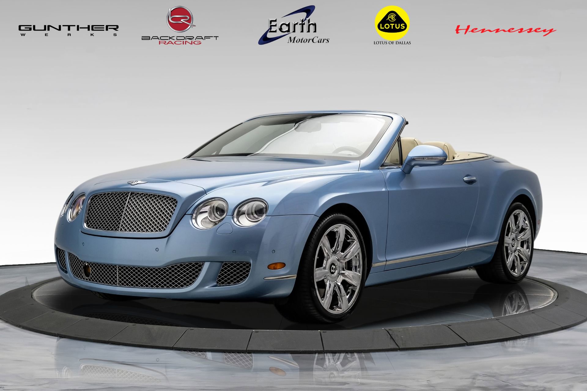 Used 2011 Bentley Continental GTC image 1