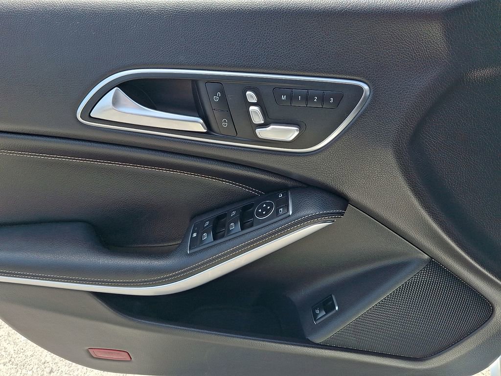 Used 2019 Mercedes-Benz CLA 250 4MATIC image 14