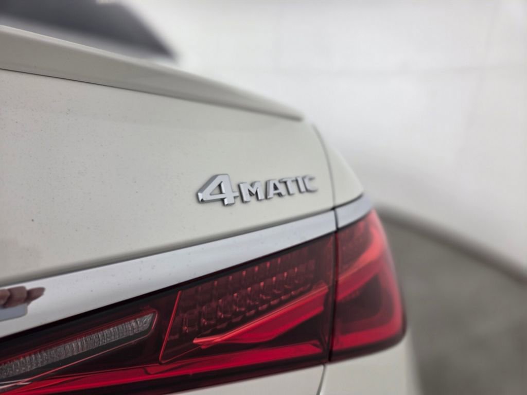 Certified 2022 Mercedes-Benz S 500 4MATIC image 10