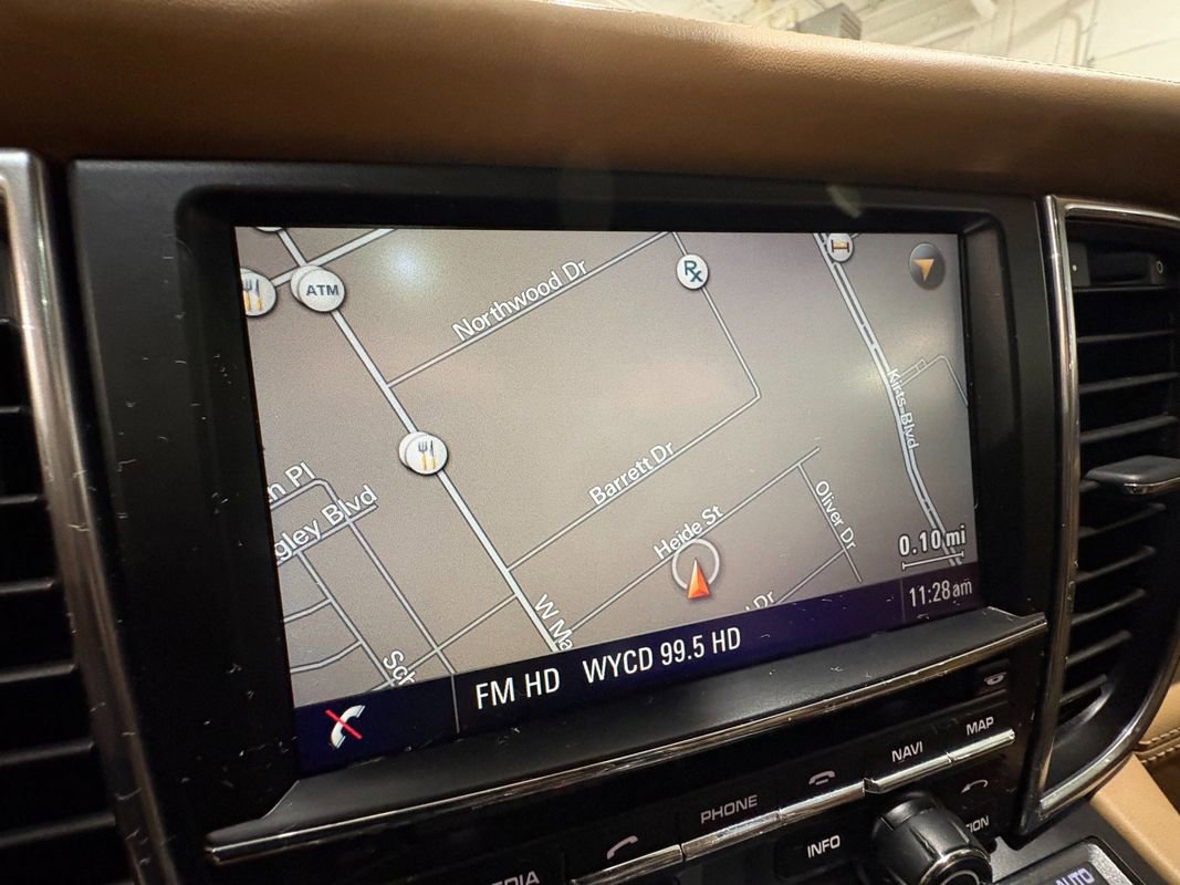 Used 2015 Porsche Panamera GTS w/ Premium Package Plus image 20