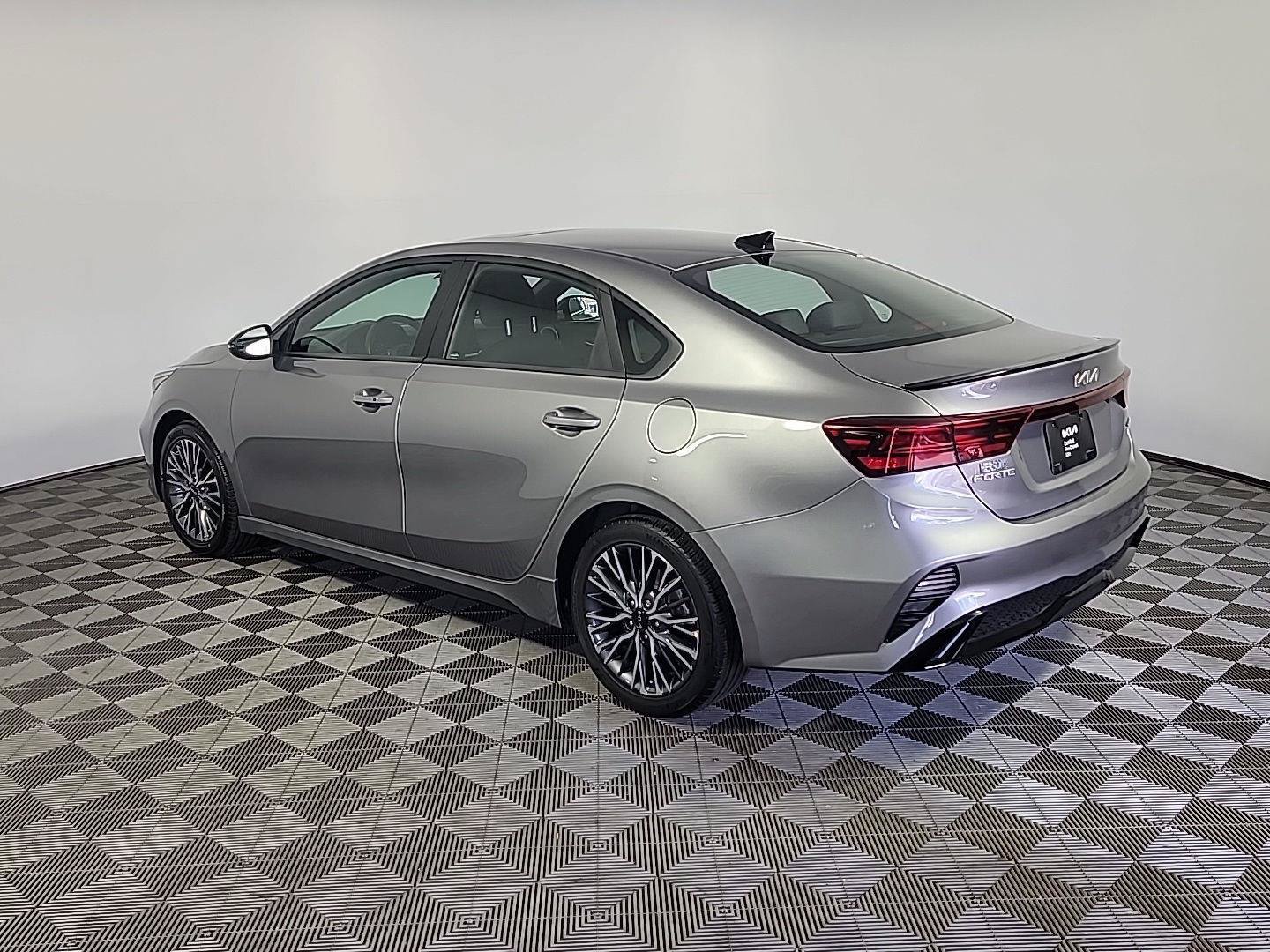 Certified 2023 Kia Forte GT-Line w/ GT-Line Premium Package FWD image 9