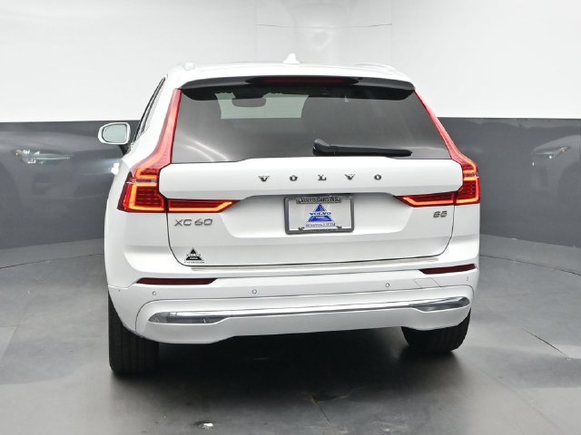 Used 2023 Volvo XC60 B5 Plus w/ Protection Package Premier FWD image 7