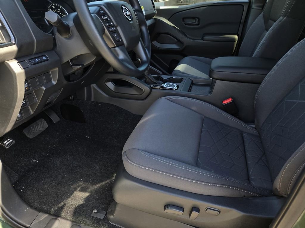 New 2026 Nissan Frontier SV w/ Tow Package image 16