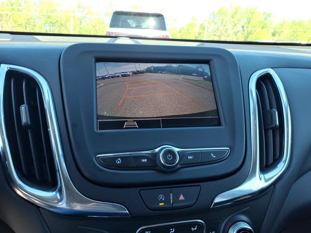 Used 2024 Chevrolet Equinox LT w/ LPO, Floor Liner Package FWD image 12