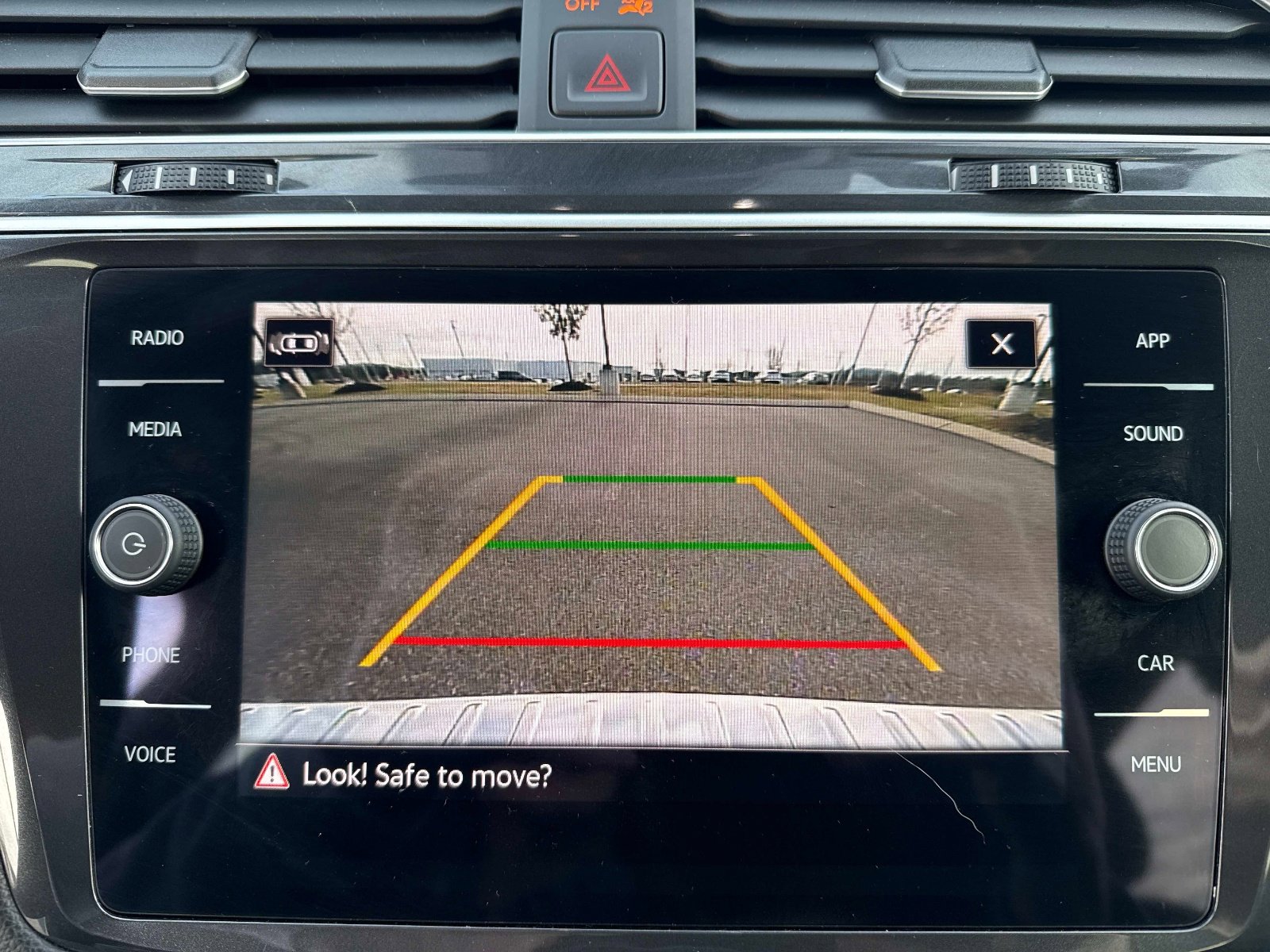 Used 2024 Volkswagen Tiguan Wolfsburg Edition image 25