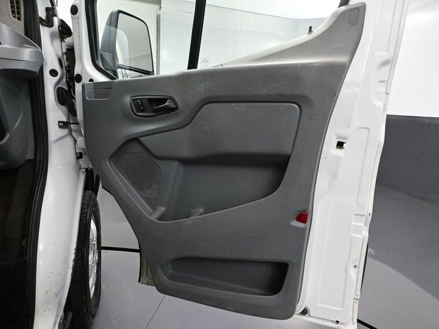 Used 2018 Ford Transit 350 XLT image 39