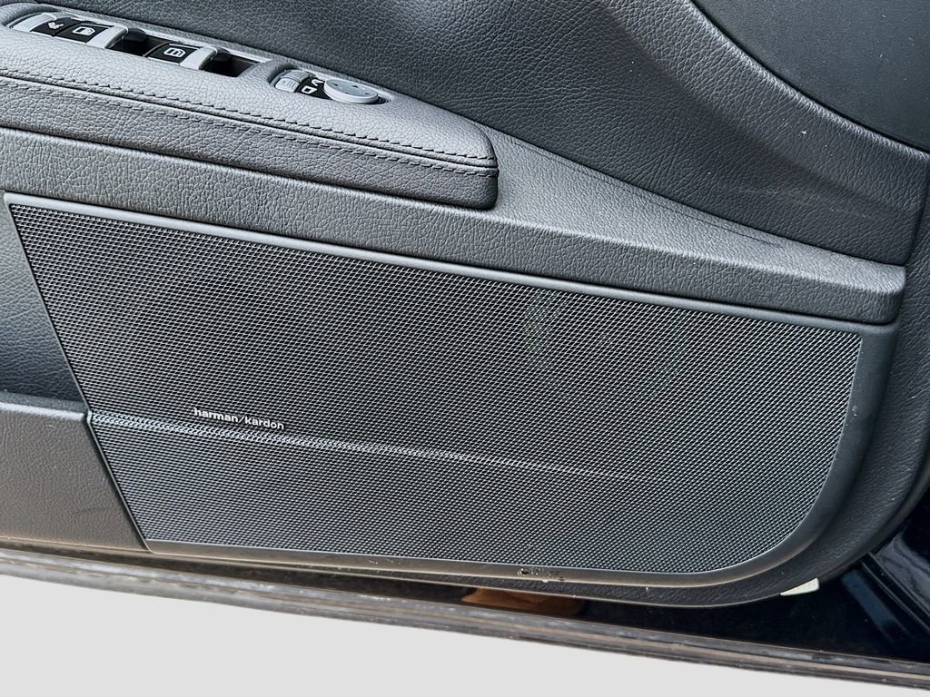 Used 2013 Mercedes-Benz S 550 image 25