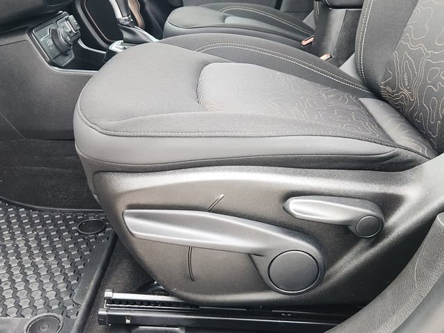 Used 2023 Jeep Renegade Latitude AWD/4WD image 23