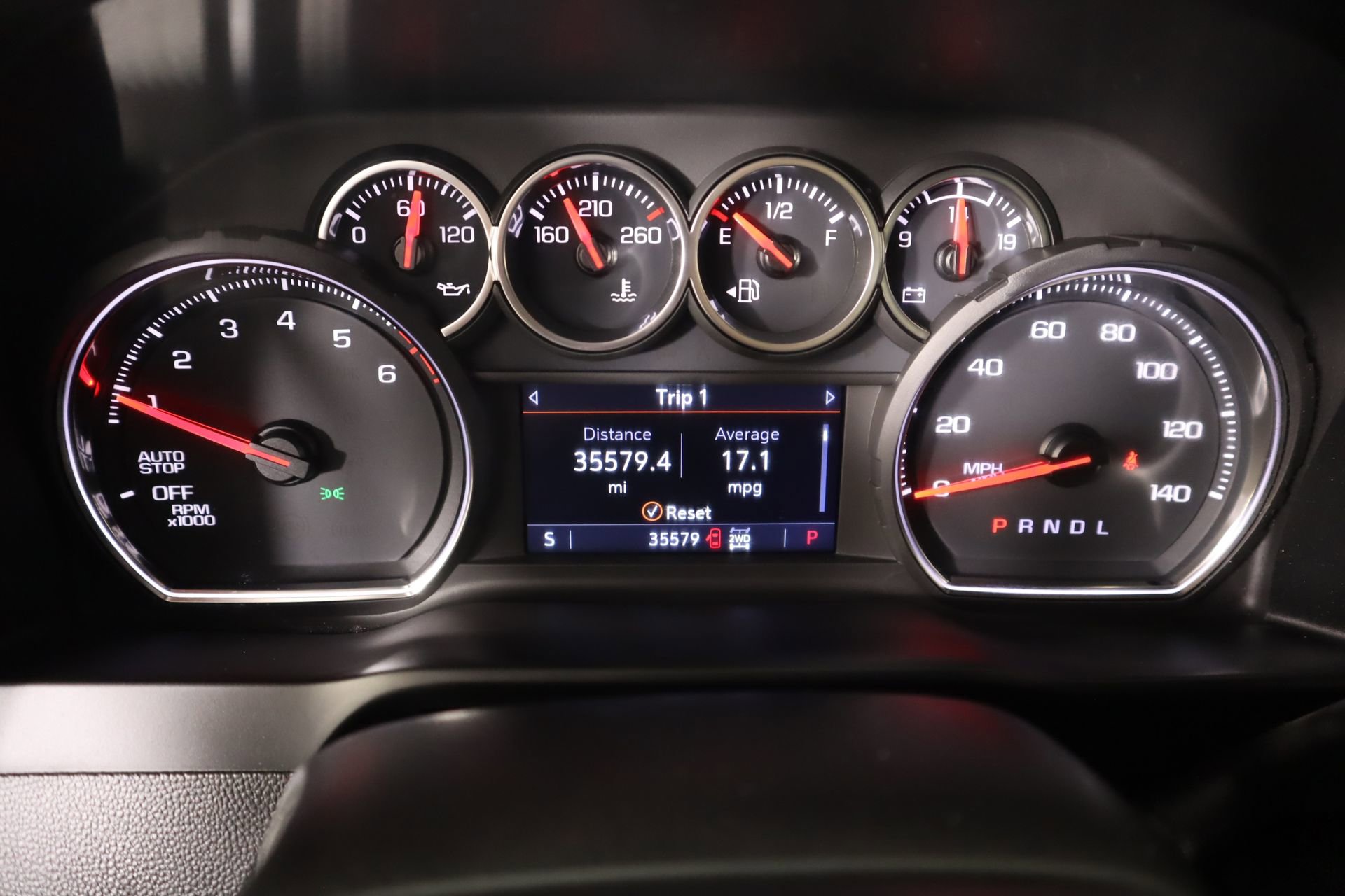 Used 2022 Chevrolet Silverado 1500 LTZ w/ Z71 Off-Road Package image 4