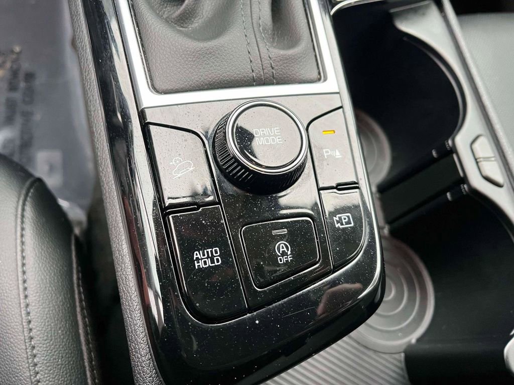 Used 2024 Kia Sportage EX image 20