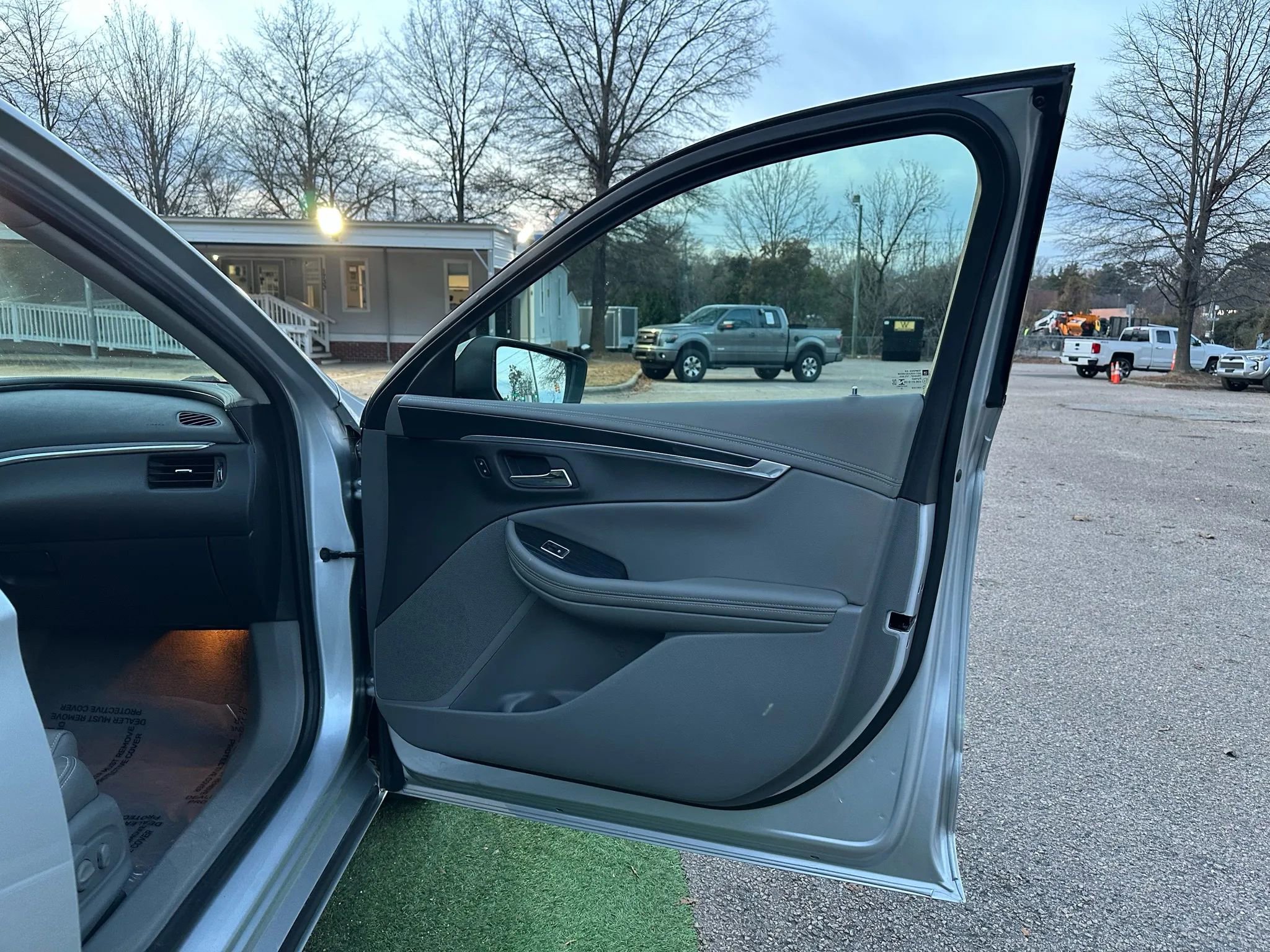 Used 2019 Chevrolet Impala LS image 19