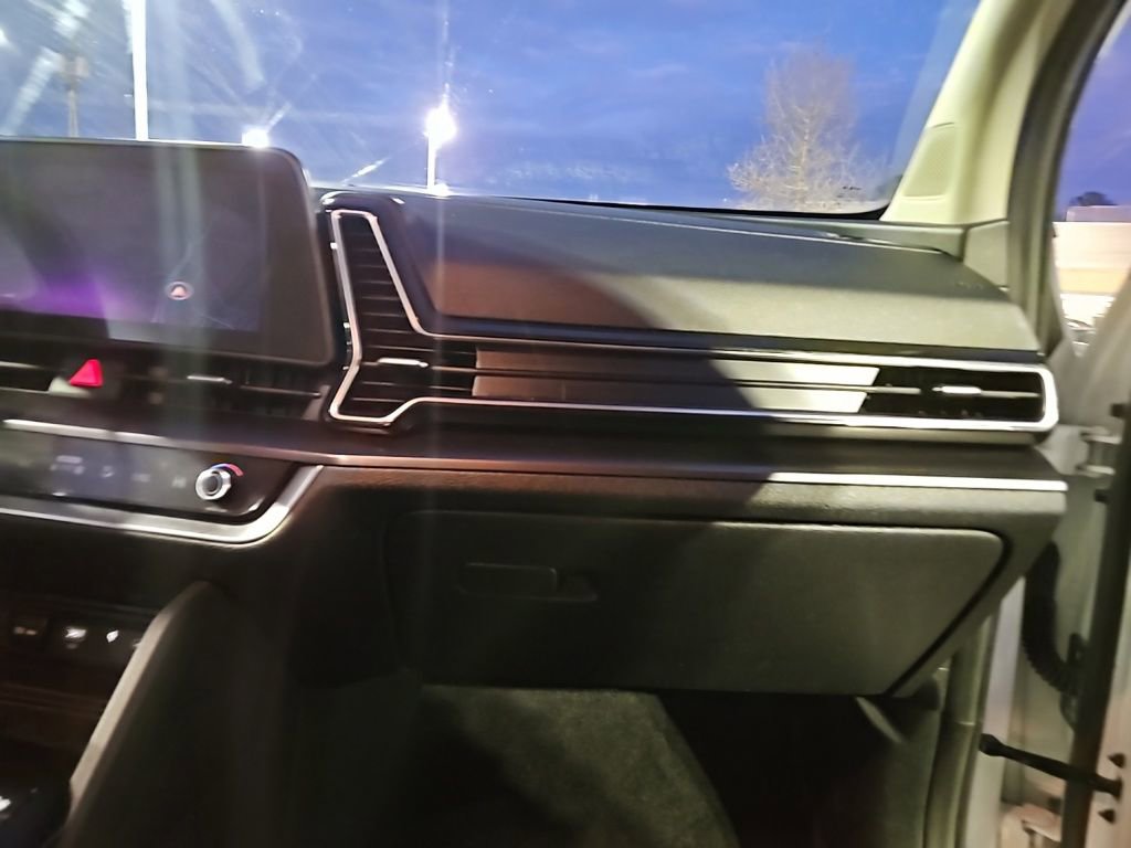 Used 2024 Kia Sportage EX image 35