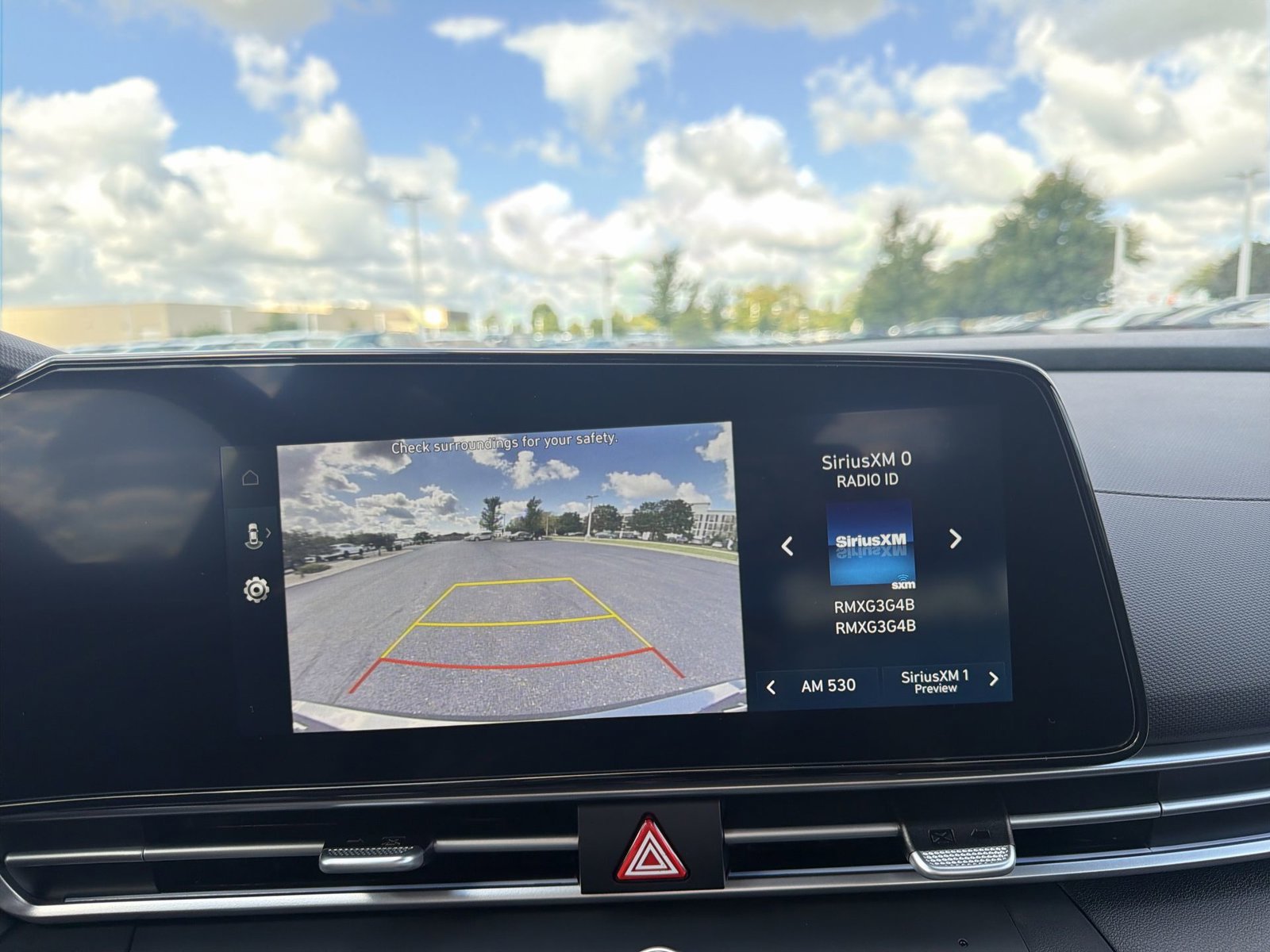 New 2026 Hyundai Elantra Limited FWD image 18