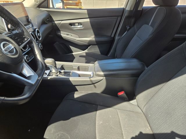 Used 2021 Nissan Sentra SV image 3