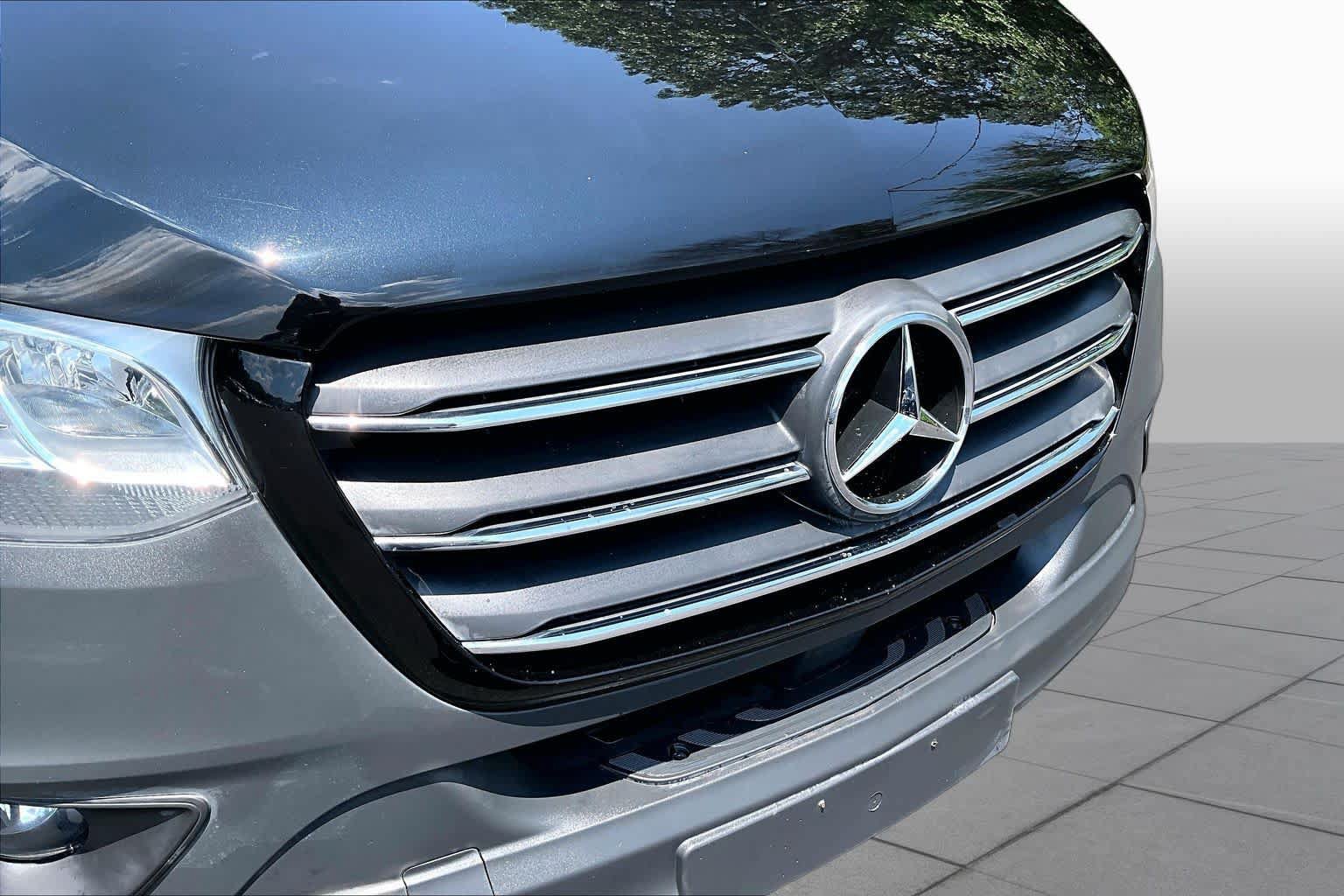 Used 2022 Mercedes-Benz Sprinter 2500 image 31
