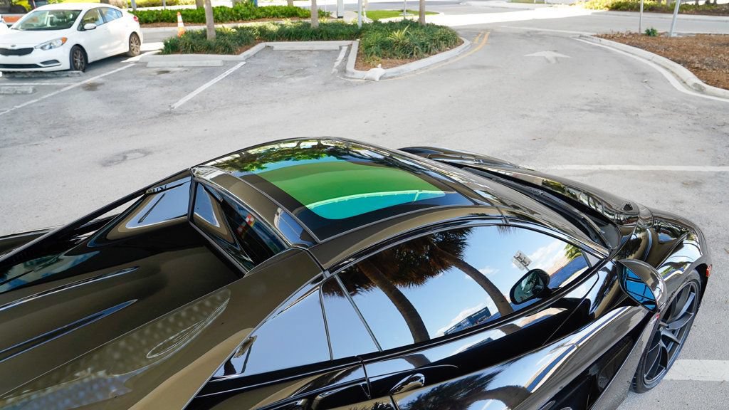 Used 2021 McLaren 720S Spider RWD image 70
