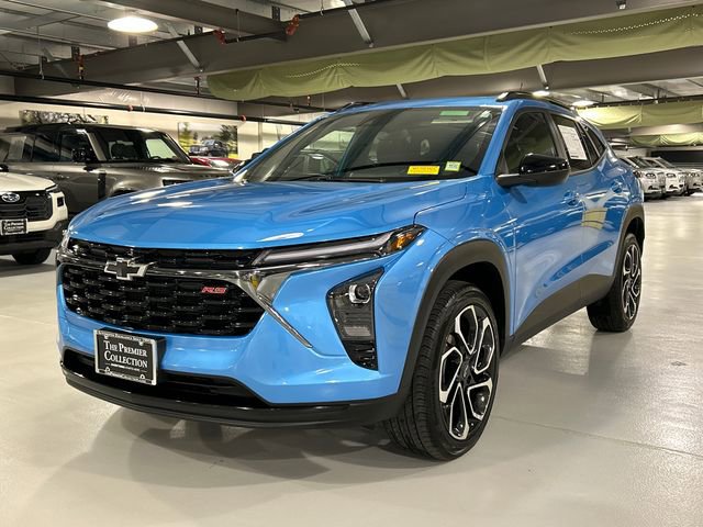 Used 2025 Chevrolet Trax RS w/ Sunroof Package image 5