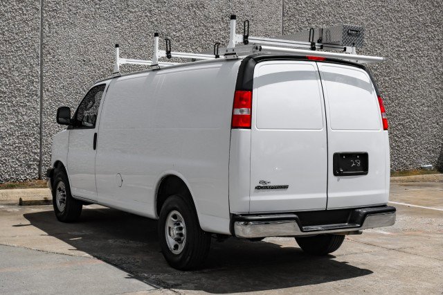 Used 2022 Chevrolet Express 2500 w/ Driver Convenience Package RWD image 12